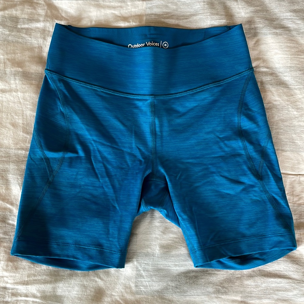 Outdoor Voices TechSweat shorts, size M, color gulf